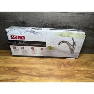 New Delta Grant Single-Hand Pull-Out Kitchen Faucet Stainless Steel 16953-SS-DST